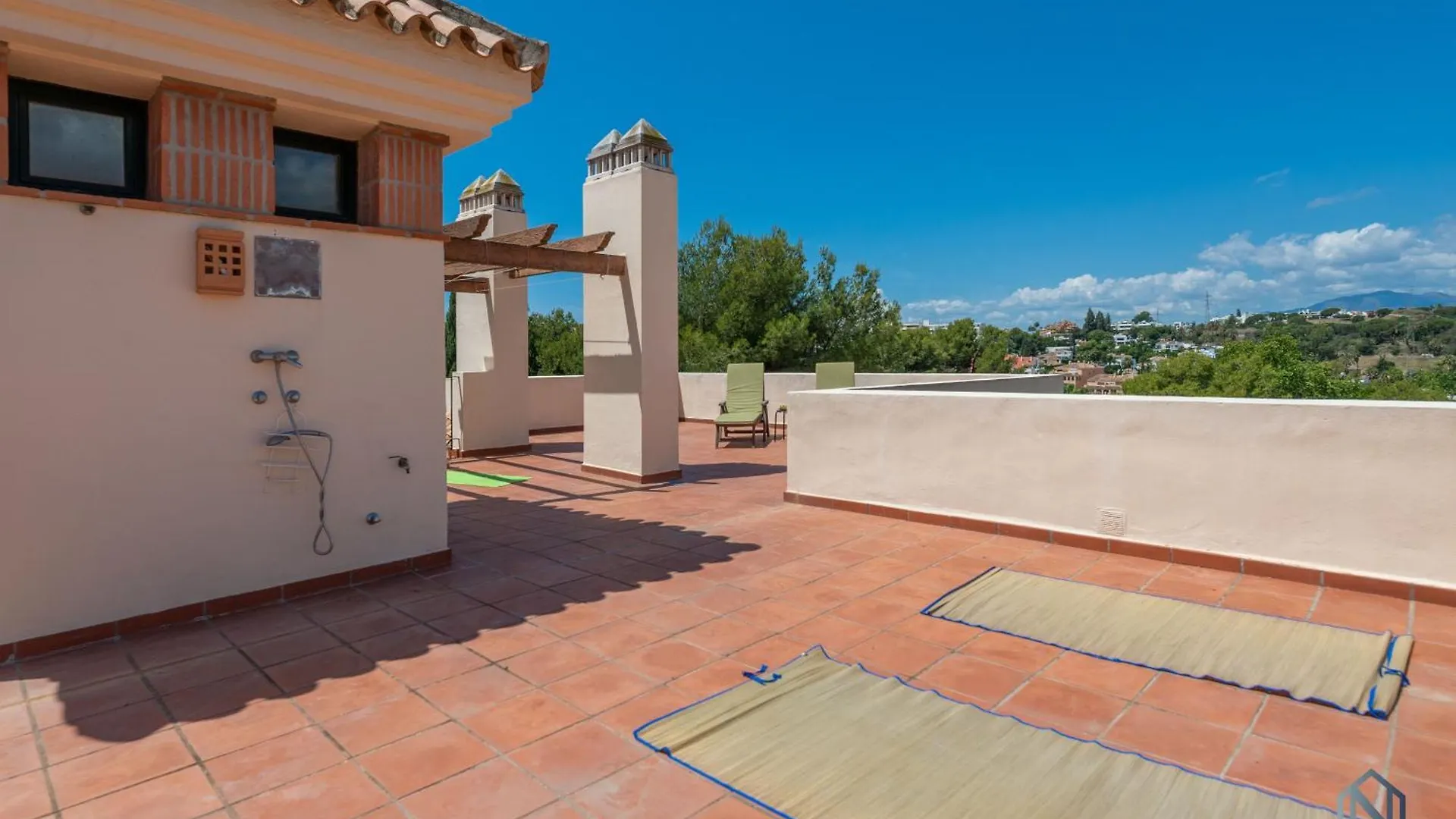 Modern And Spacious 2 Bdrm Penthouse With 3 Pools Μαρμπέλλα Διαμέρισμα