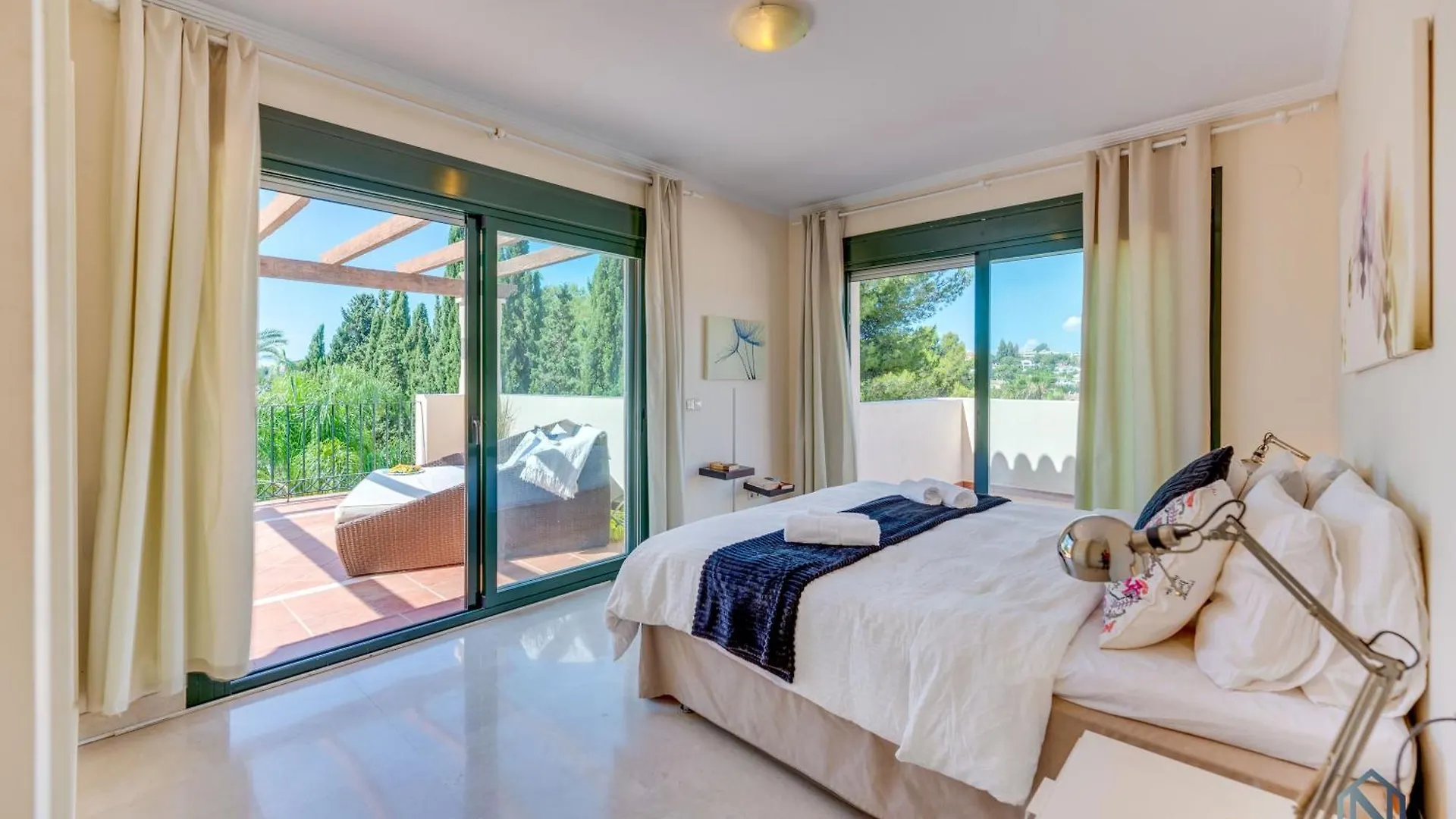 شقة Modern And Spacious 2 Bdrm Penthouse With 3 Pools ماربيا