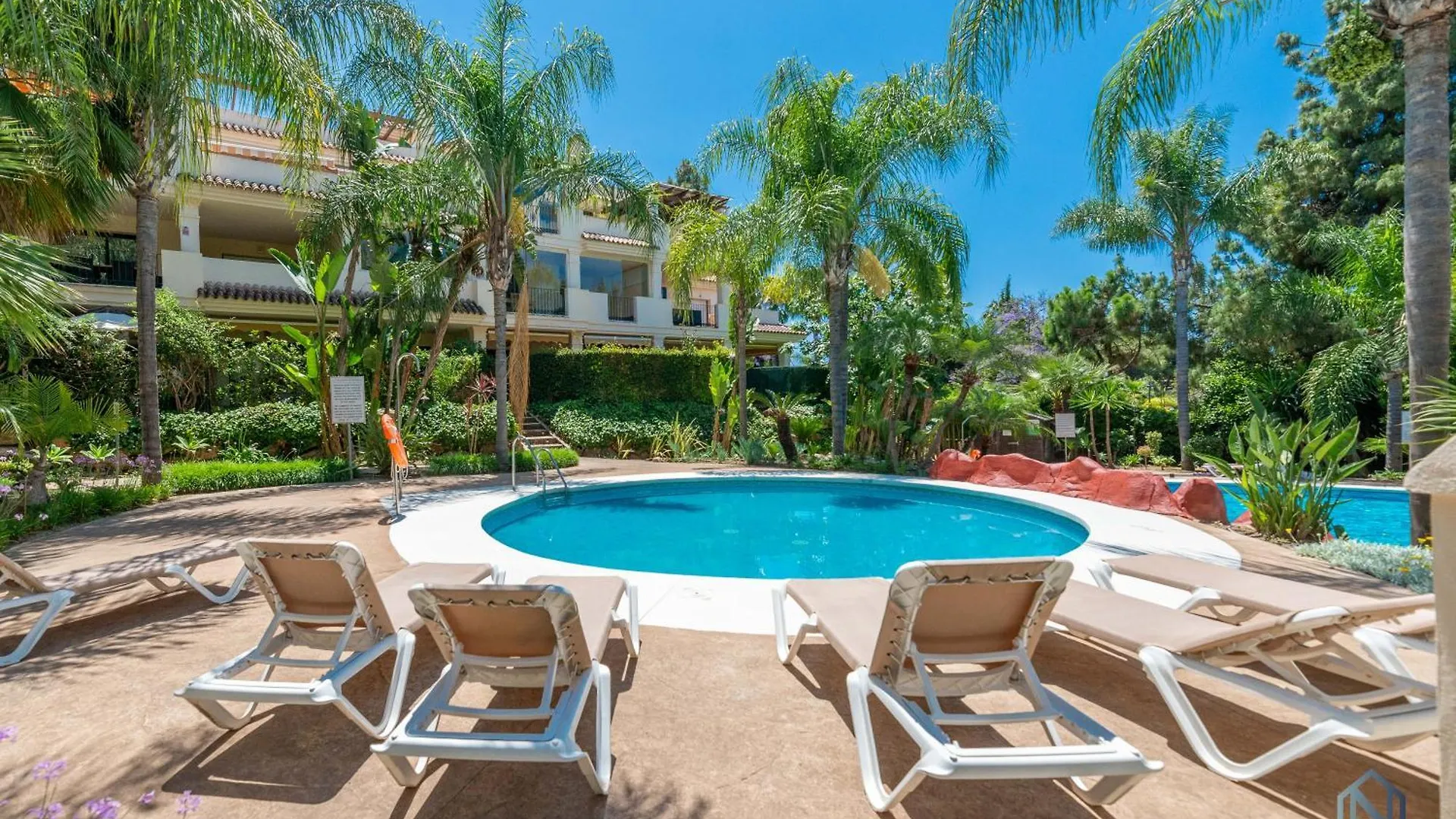 Διαμέρισμα Modern And Spacious 2 Bdrm Penthouse With 3 Pools Μαρμπέλλα