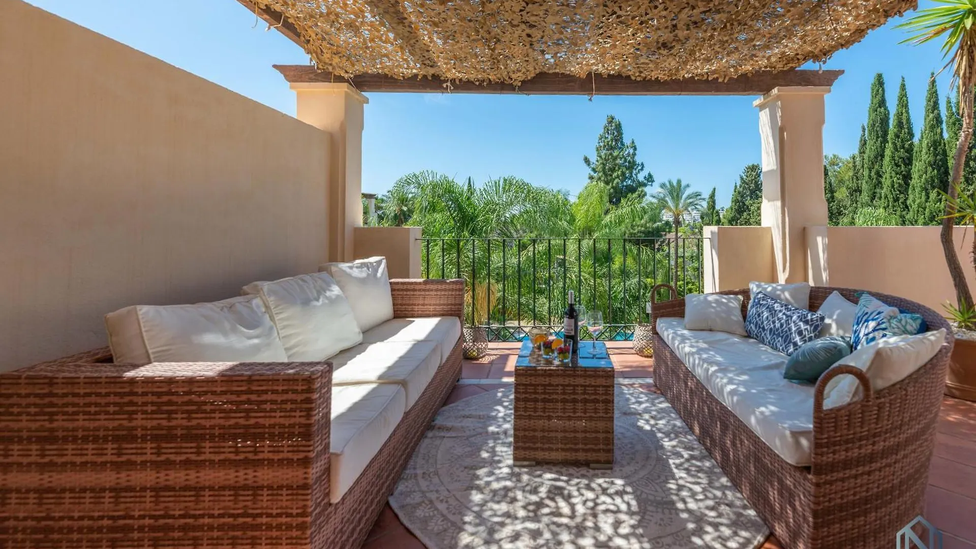 Modern And Spacious 2 Bdrm Penthouse With 3 Pools Μαρμπέλλα 0*,