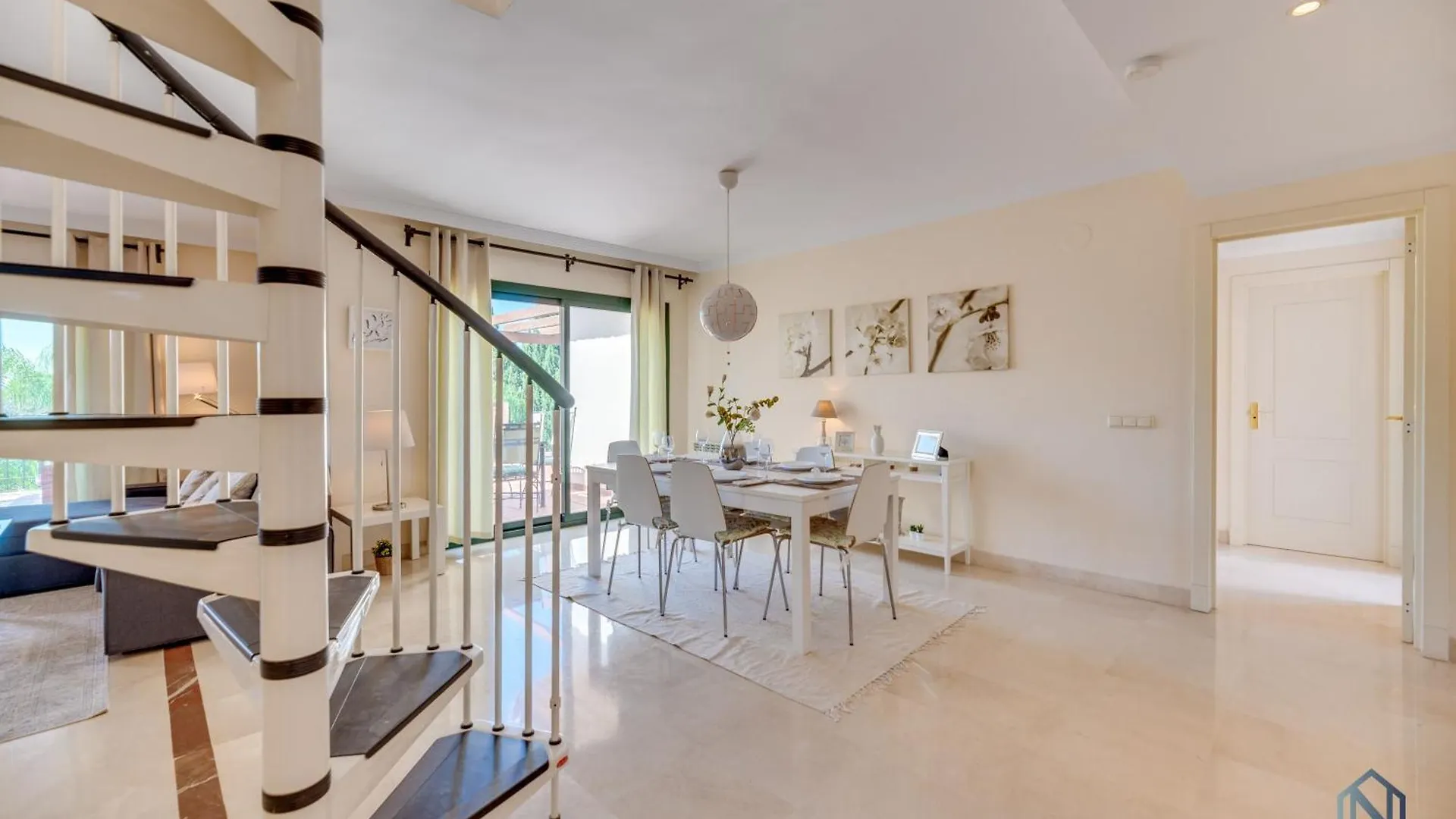 Modern And Spacious 2 Bdrm Penthouse With 3 Pools Μαρμπέλλα Ισπανία